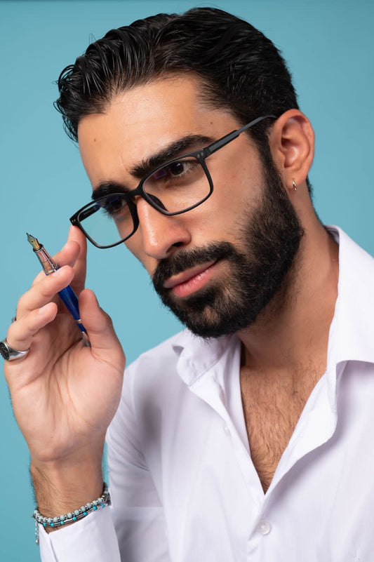 WHAT PRESCRIPTION READING GLASSES DO I NEED?