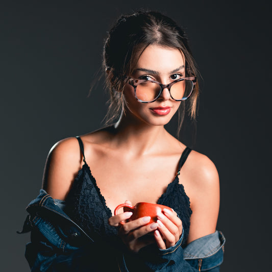 HOW GLASSES SHOULD FIT?